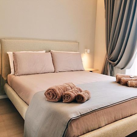 18Zero2 Luxury Rooms Bari Exterior photo