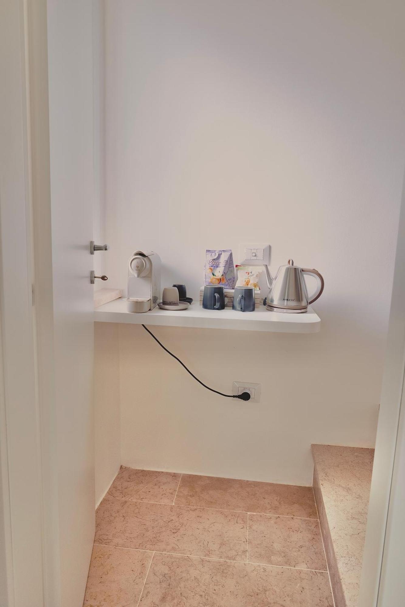 18Zero2 Luxury Rooms Bari Exterior photo